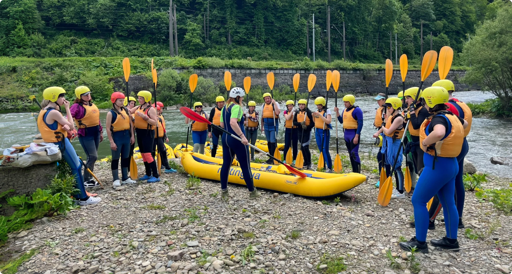 Team-building-finance-and-IT-team.jpg